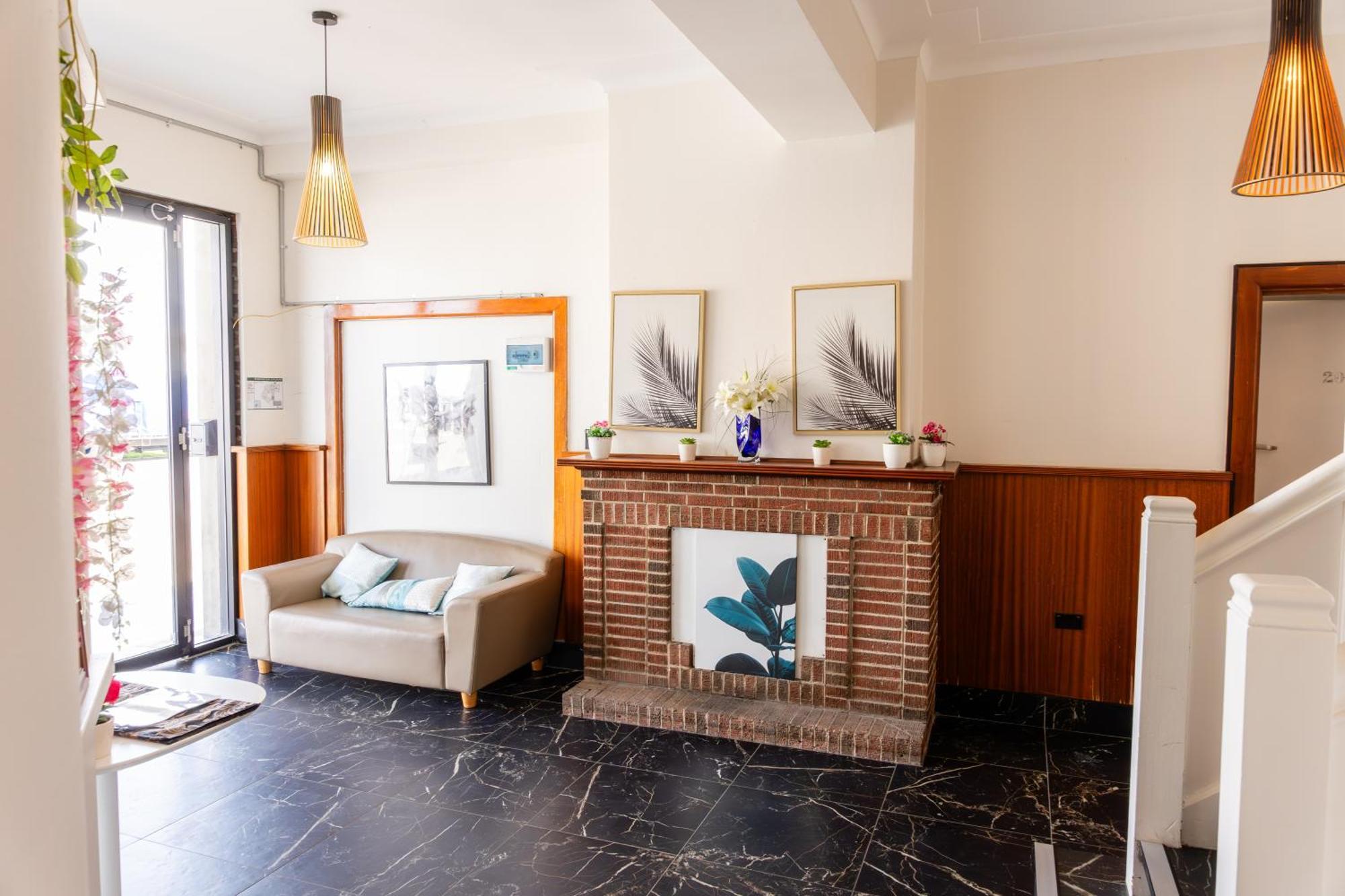 Exchange Hotel Goulburn Bagian luar foto