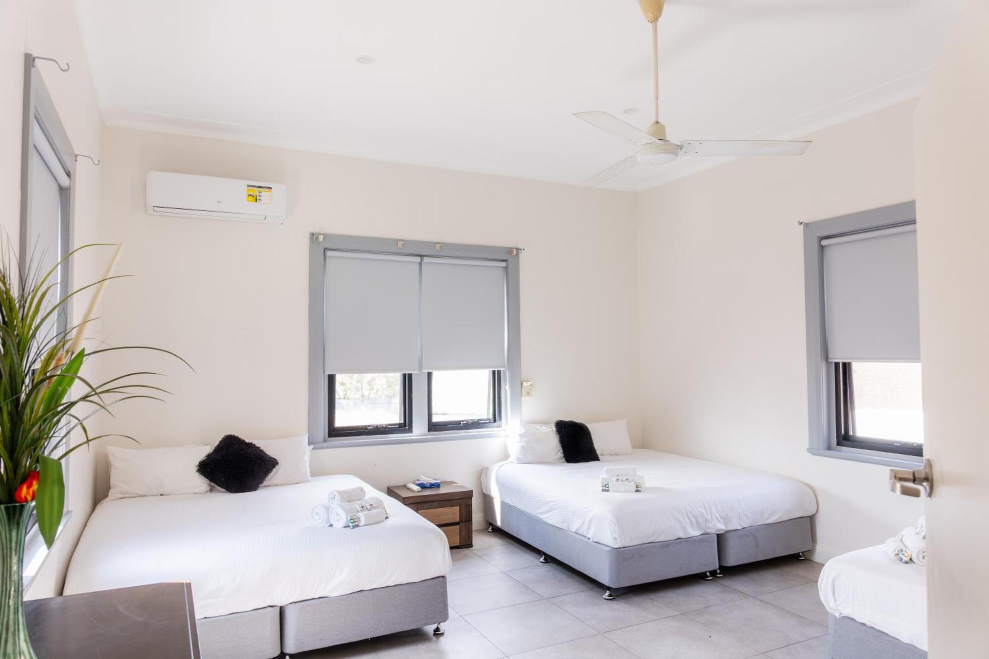 Exchange Hotel Goulburn Bagian luar foto