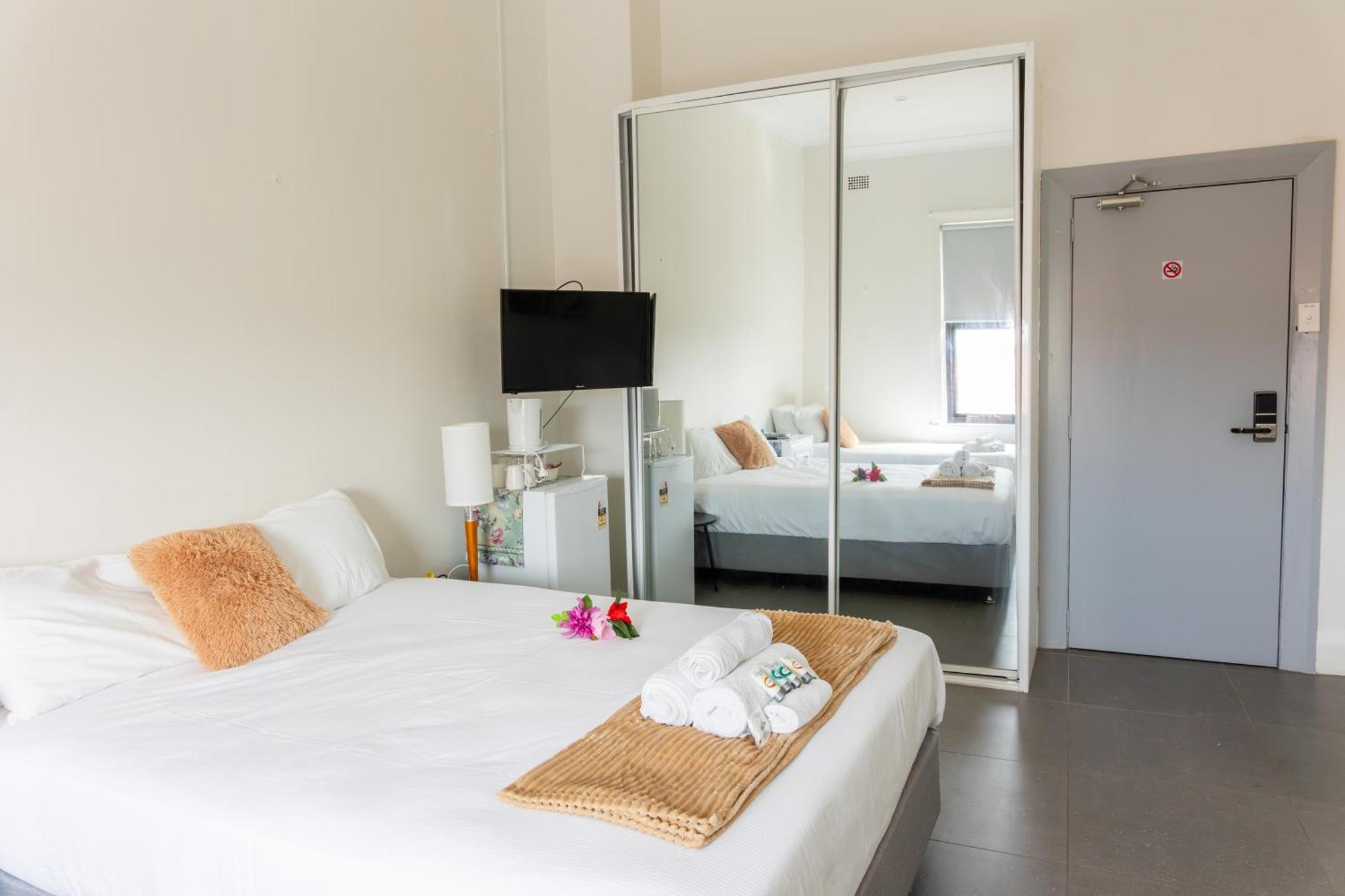 Exchange Hotel Goulburn Bagian luar foto