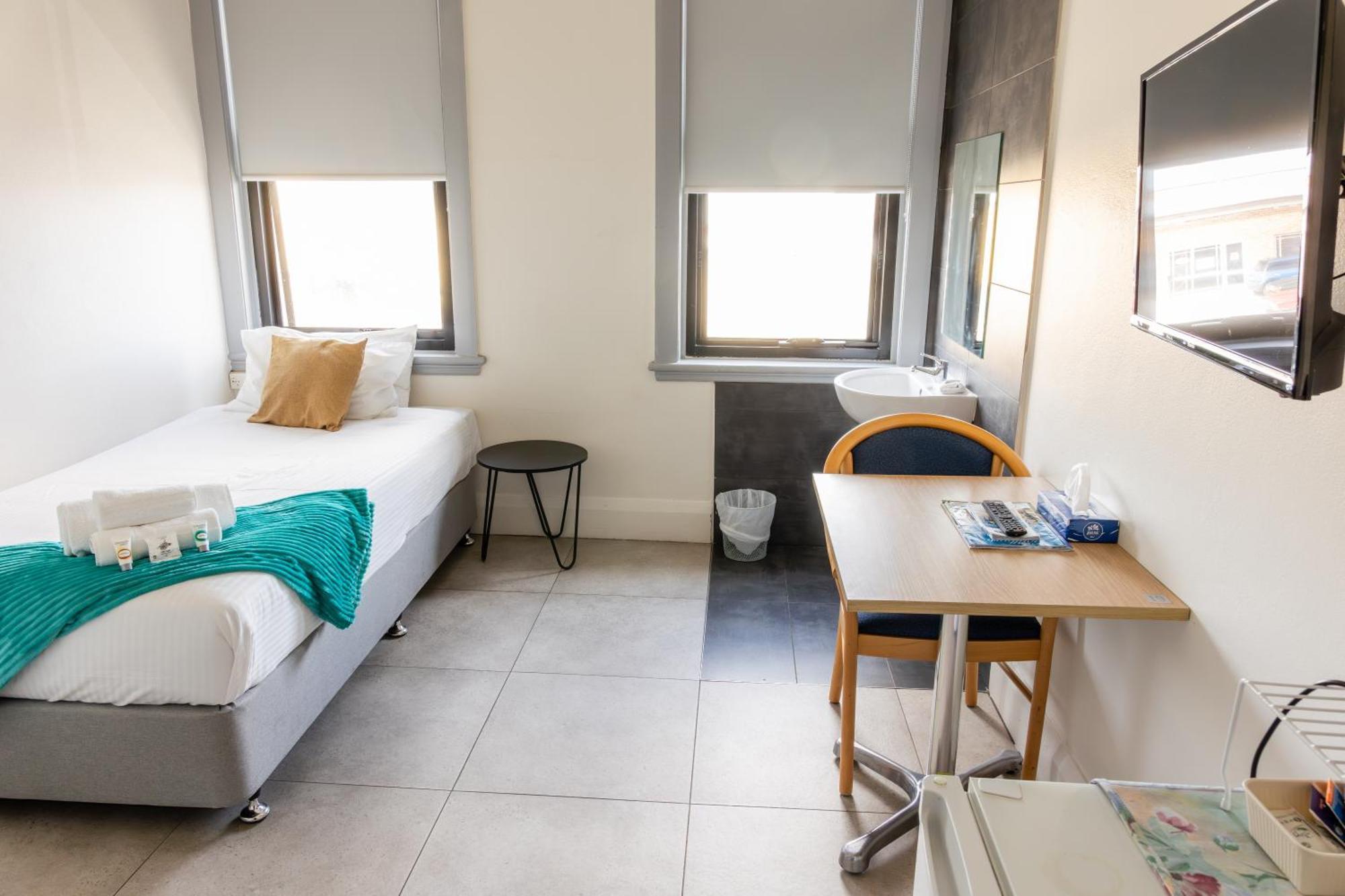 Exchange Hotel Goulburn Bagian luar foto